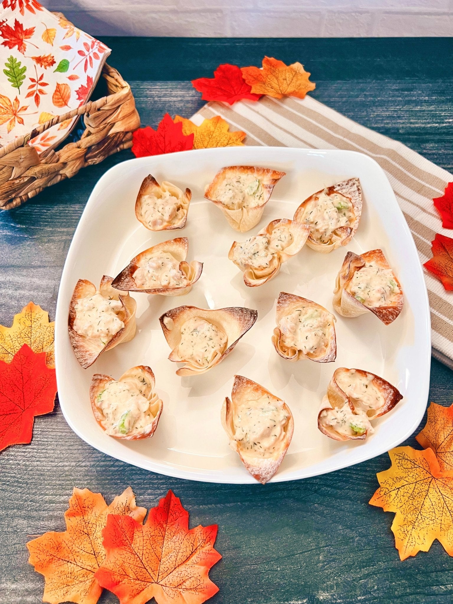 http://www.bariatricfusion.com/cdn/shop/articles/bariatric-recipes-tuna-salad-wontons-937446.jpg?v=1668503643